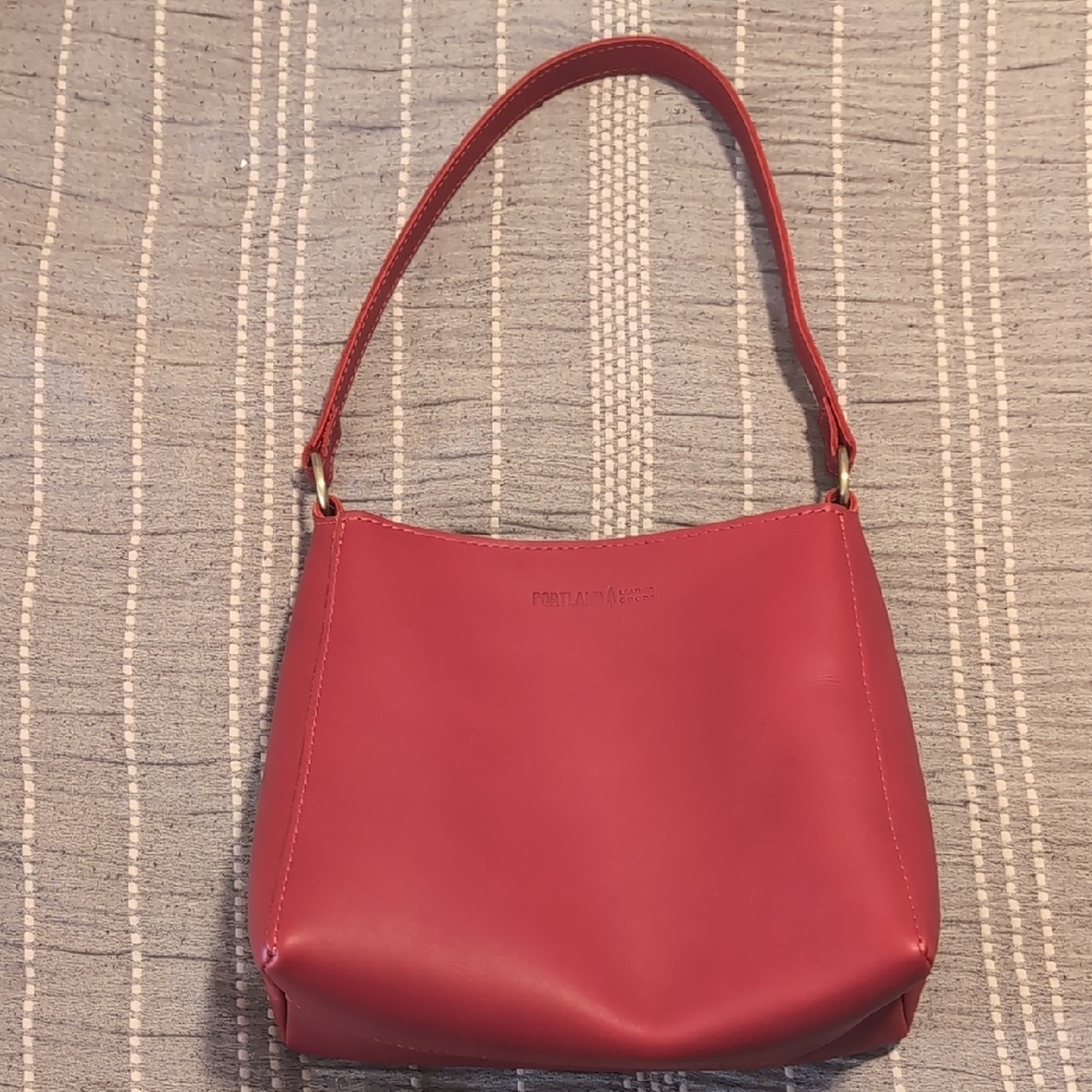 Portland Leather Triangle - Ruby - image 1